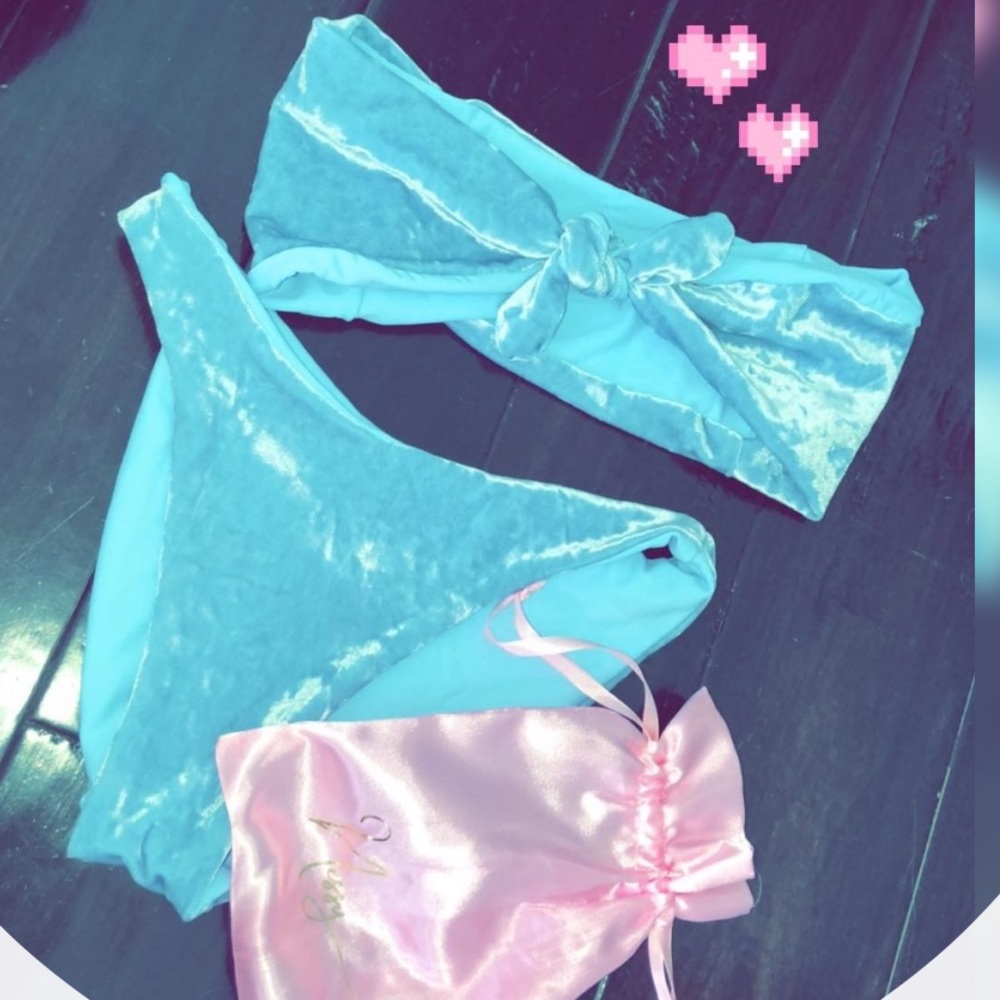 Nessy swimwear blue velvet bikini